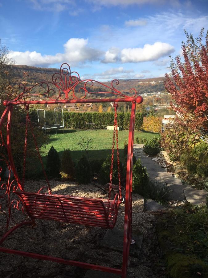 B&B Les Hauts D'Ornans Exteriör bild